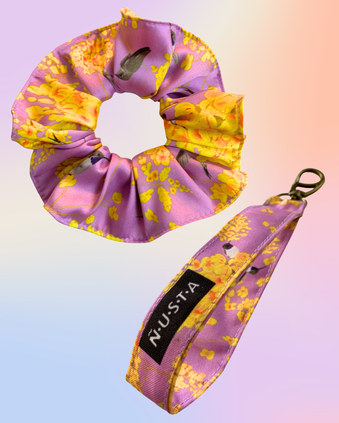 Set Scrunchie + Llavero Picaflor de Arica Lila