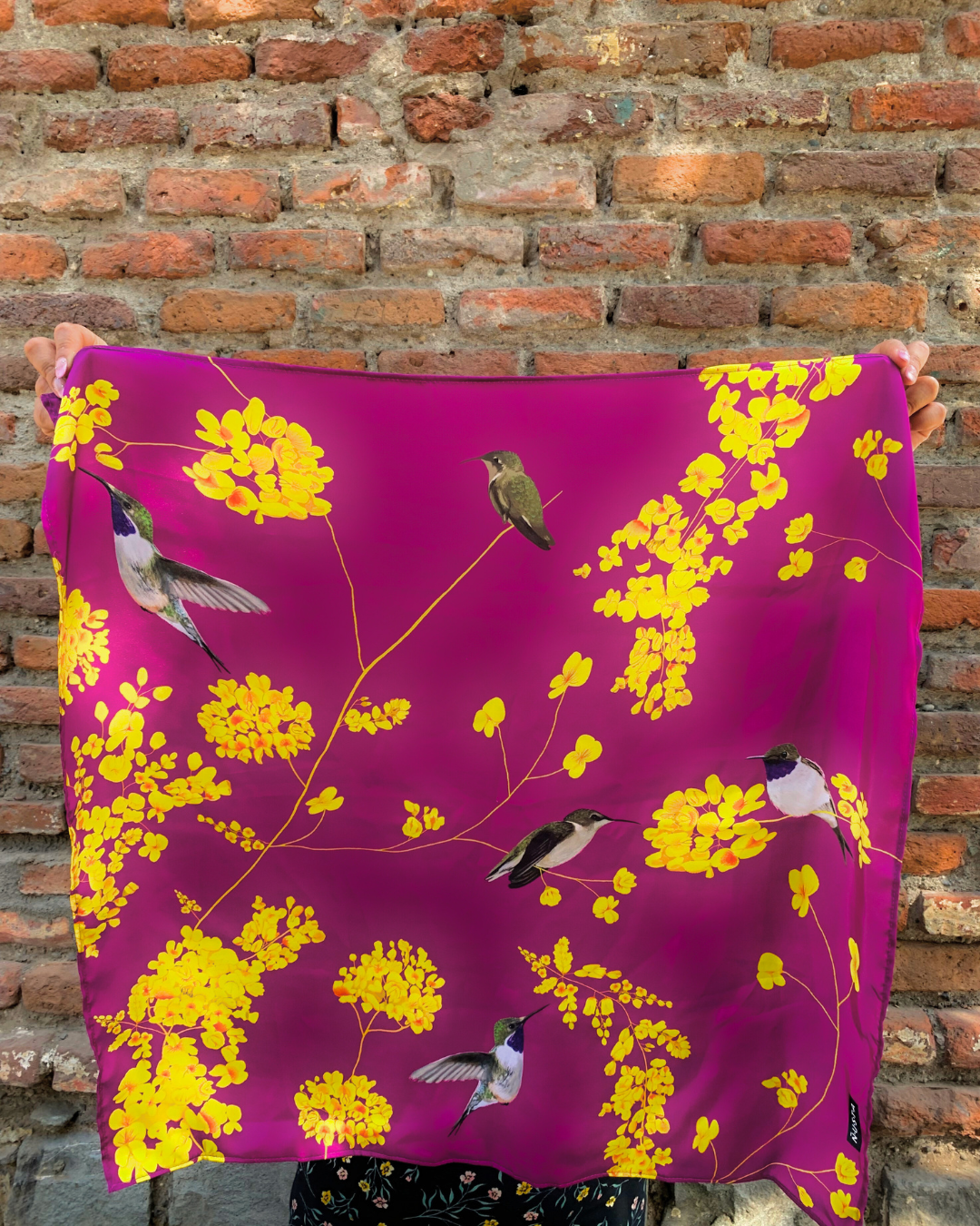 Pañuelo 70 Picaflor de Arica Violeta