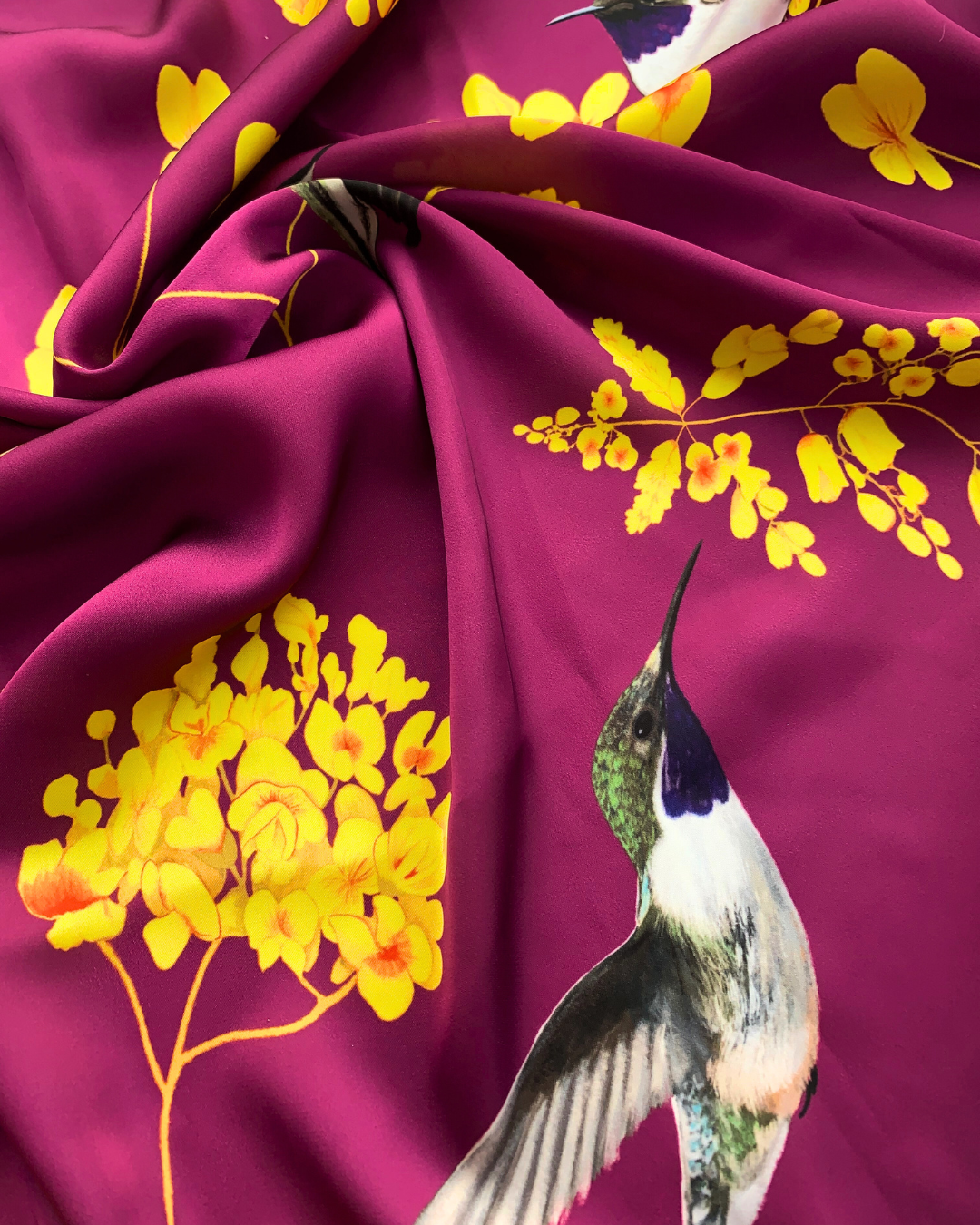 Pañuelo 70 Picaflor de Arica Violeta