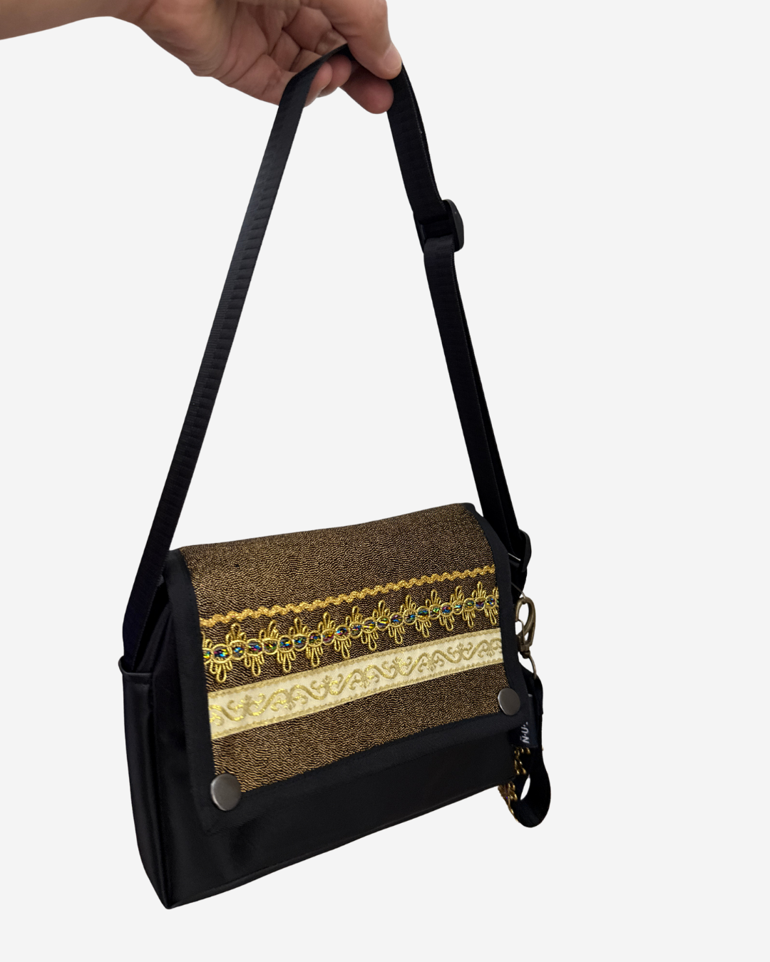 CARTERA BANDOLERA BIOCUERO | PHAXSI DORADO