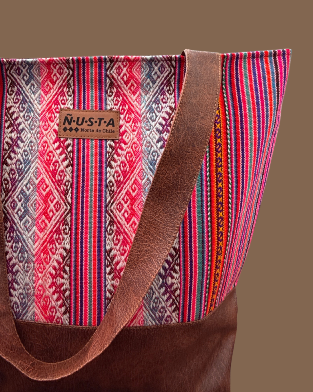 Bolso Janq’u Willa último en stock