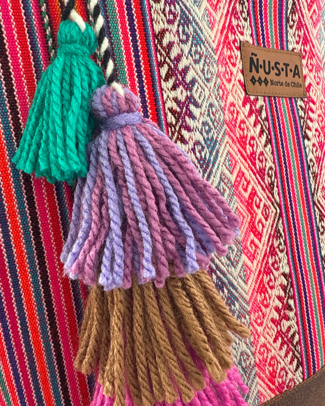 Bolso Janq’u Willa último en stock