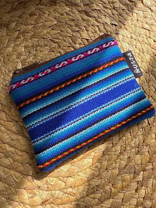 Monedero Aruma último en stock