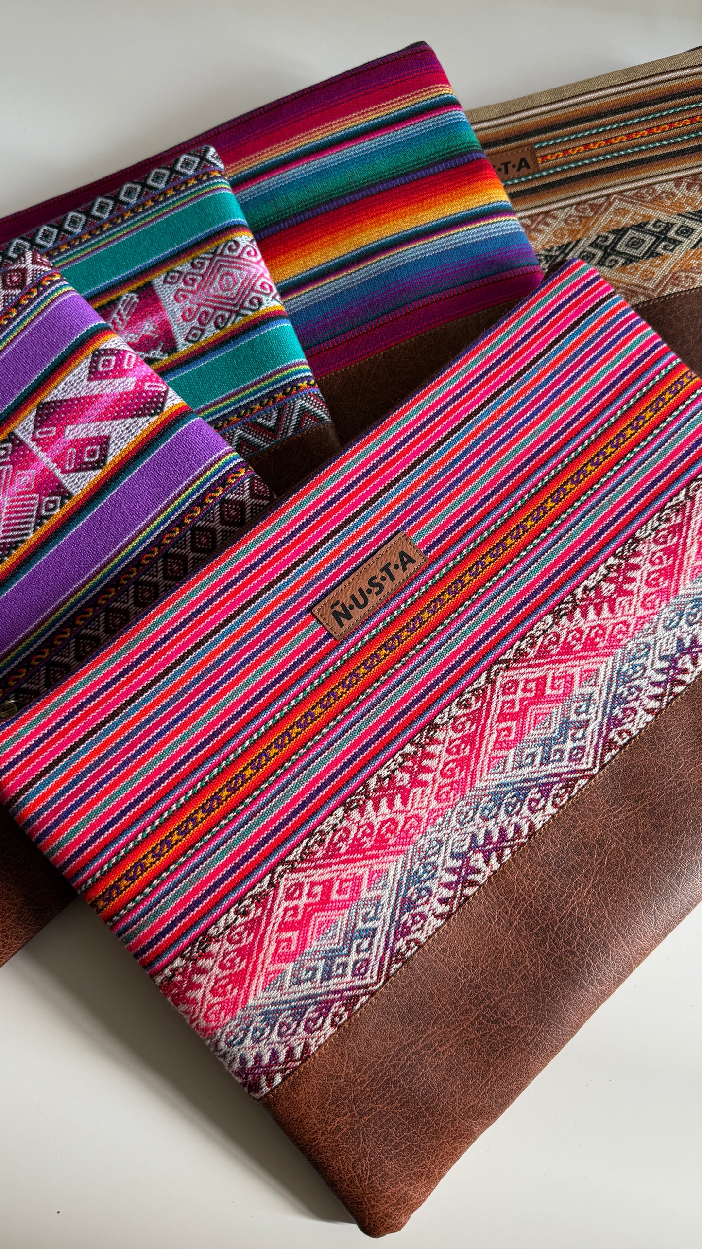 FUNDA NOTEBOOK 15,6" JANQ'U WILLA